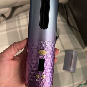 Brand new on box cordless automatic curling iron